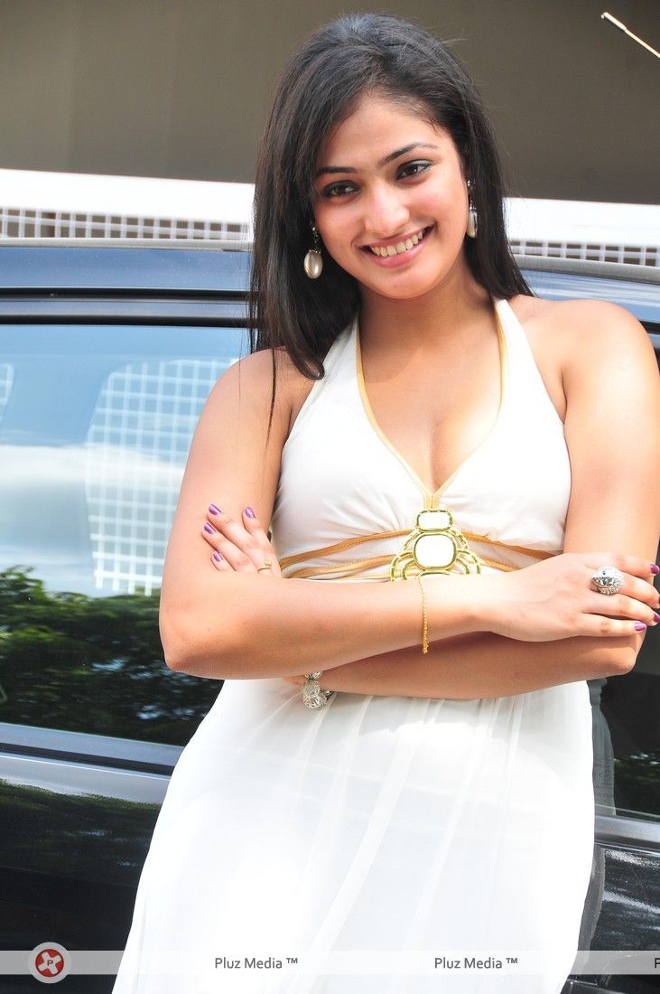 Haripriya New Photo Shoot - Pictures | Picture 115725